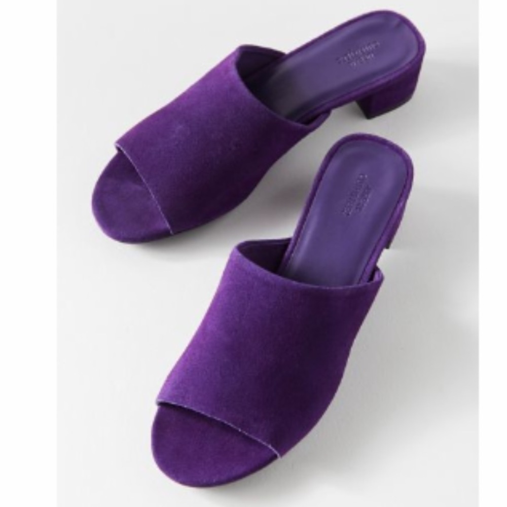 Urban Outfitters NIB Purple Suede Mules size 10